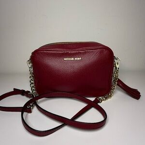 |EUC| MICHAEL KORS Burgundy Ginny Leather Crossbody Bag